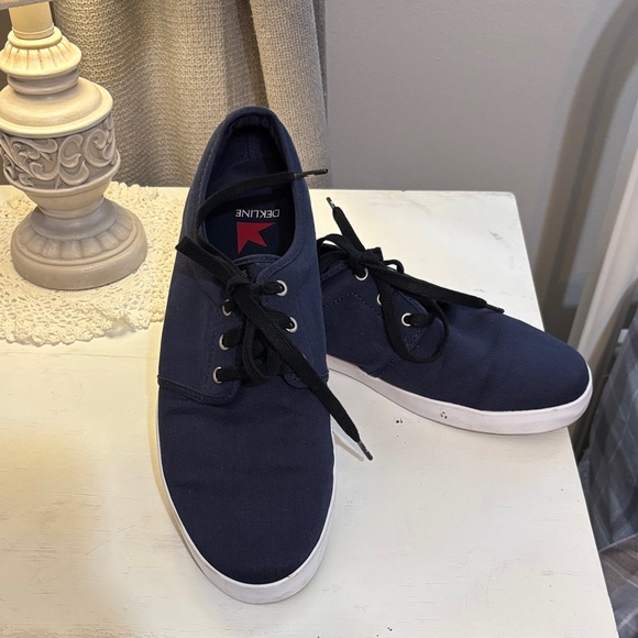 Dekline Navy Blue Men's skateboard Sneakers - Picture 1 of 16